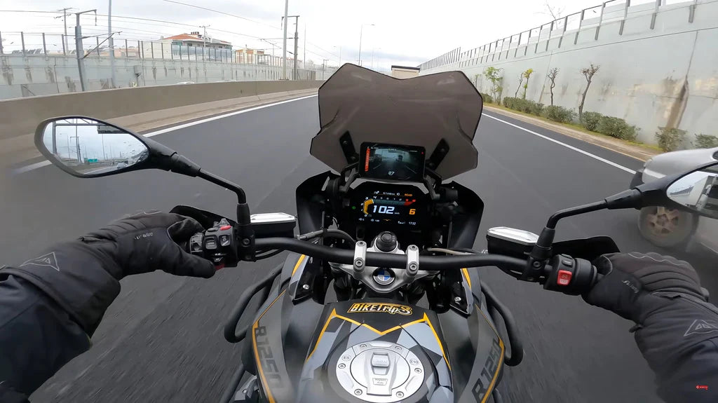 Verification of AIO-5 Lite Compatibility with Your Motorcycle: A Comprehensive Guide